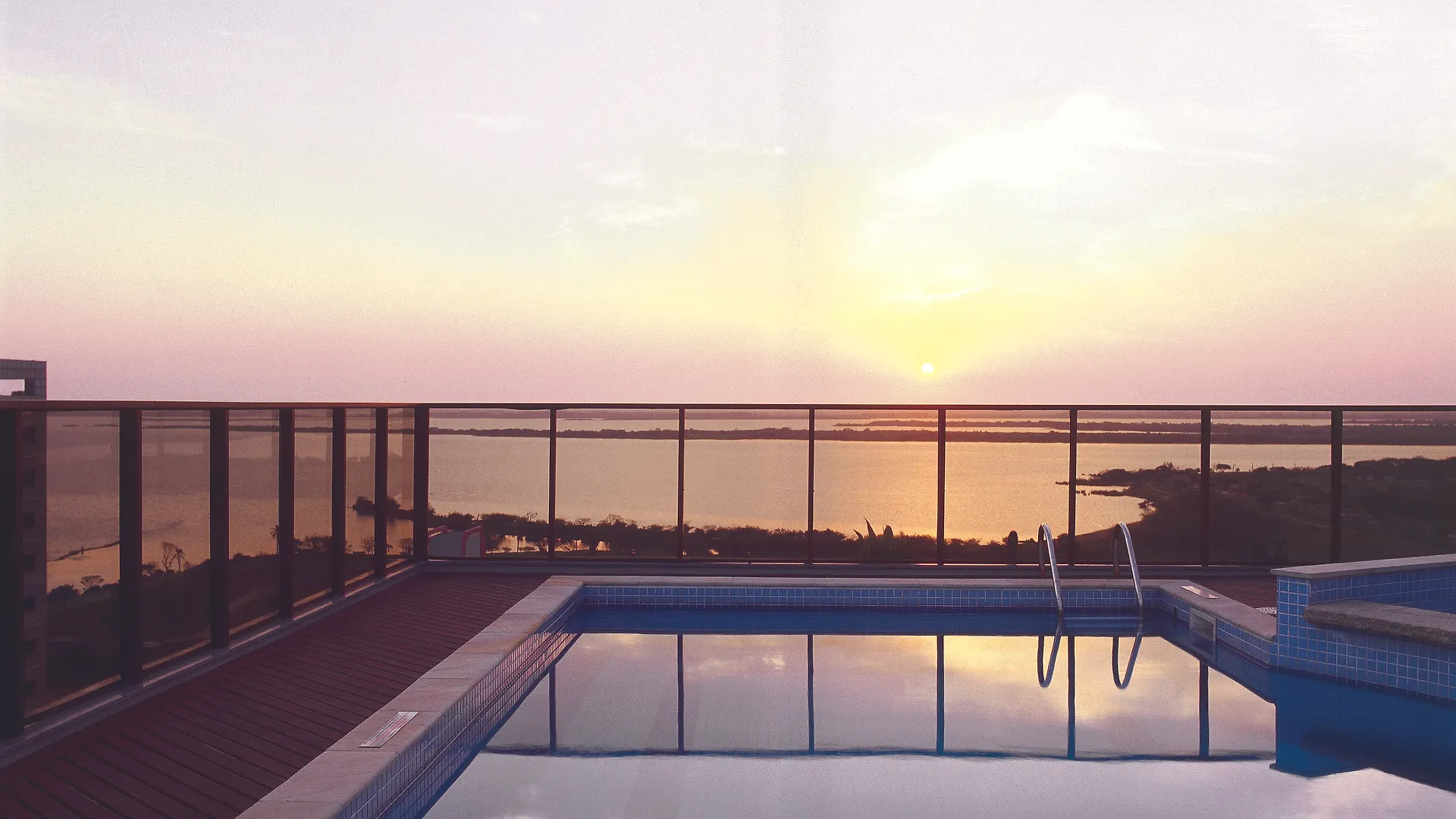 Intercity Porto Alegre Praia De Belas Hotel
